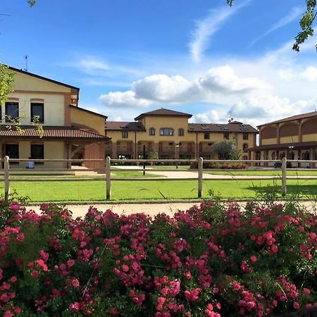 Agriturismo Il Boschetto Ornago Bagian luar foto