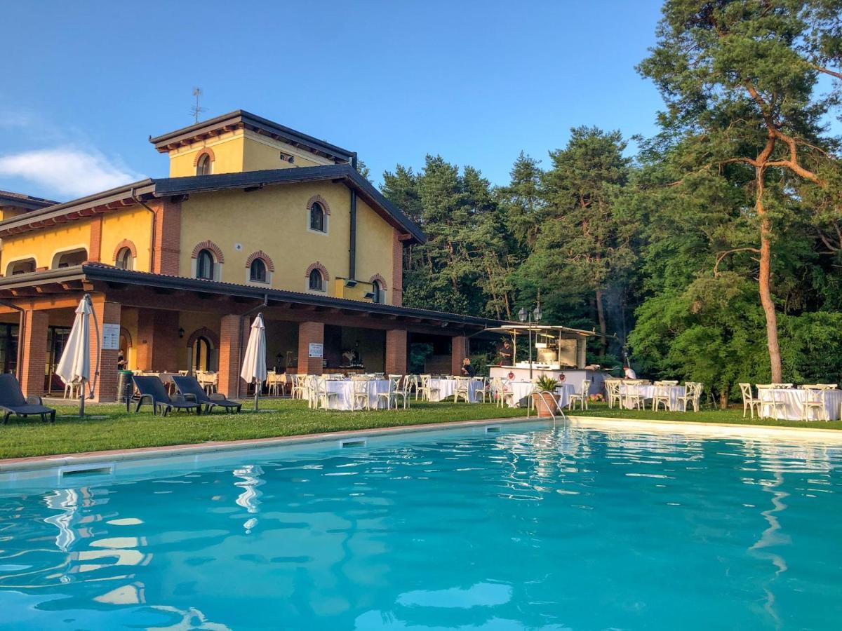 Agriturismo Il Boschetto Villa Ornago Bagian luar foto