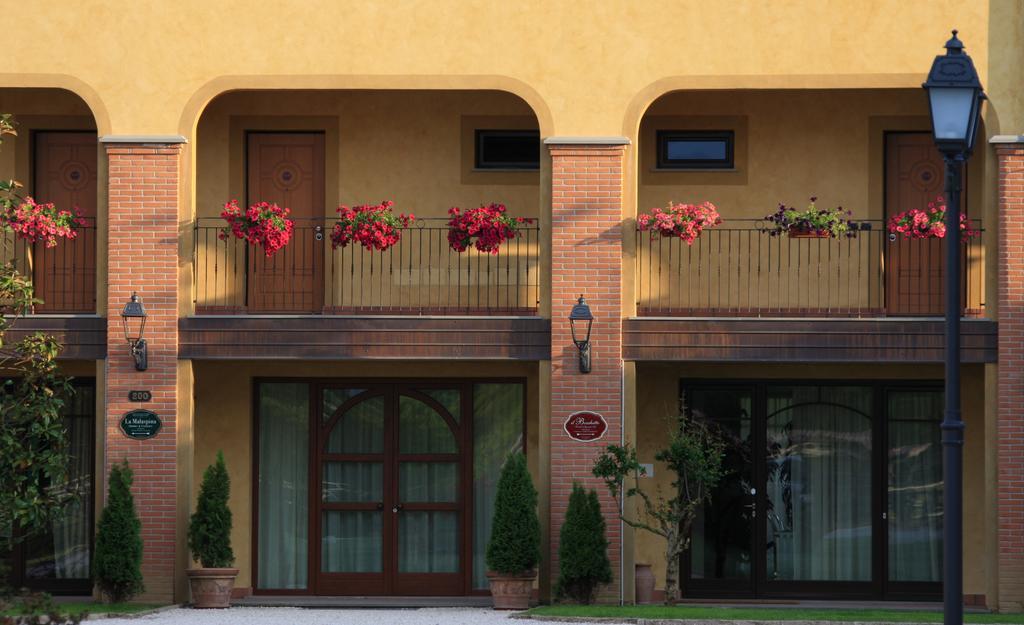 Agriturismo Il Boschetto Ornago Bagian luar foto